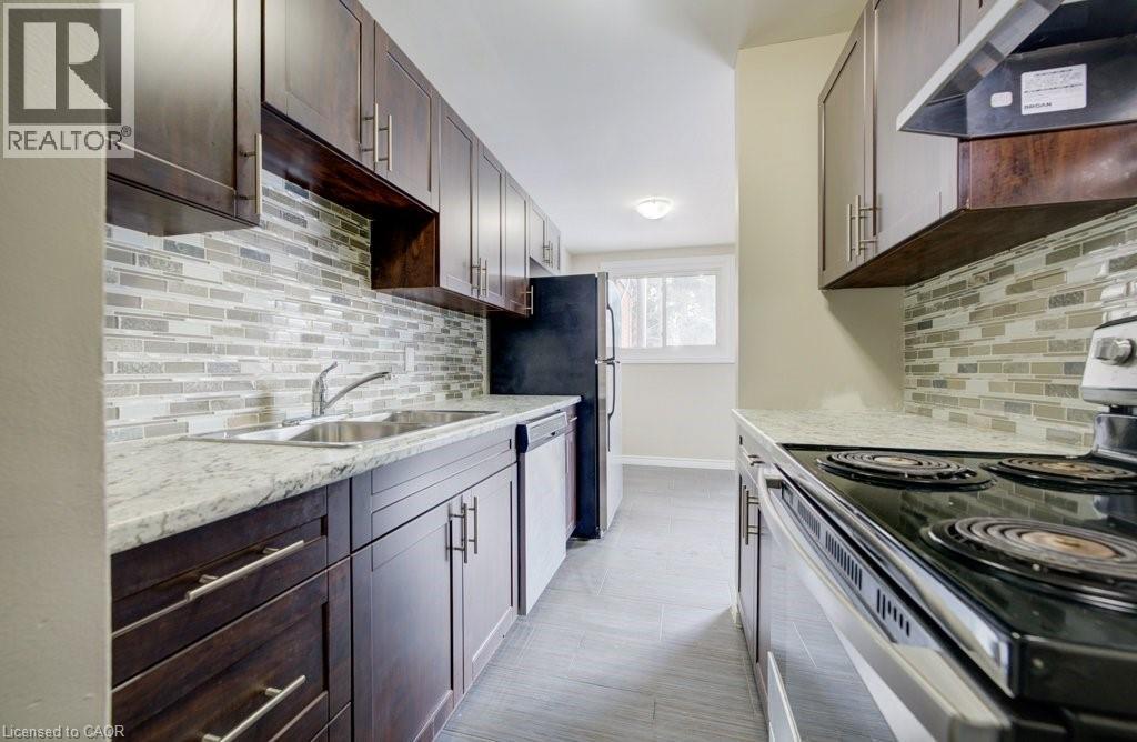 326 Erb Street W Unit# 12, Waterloo, Ontario  N2L 1W3 - Photo 6 - 40804877