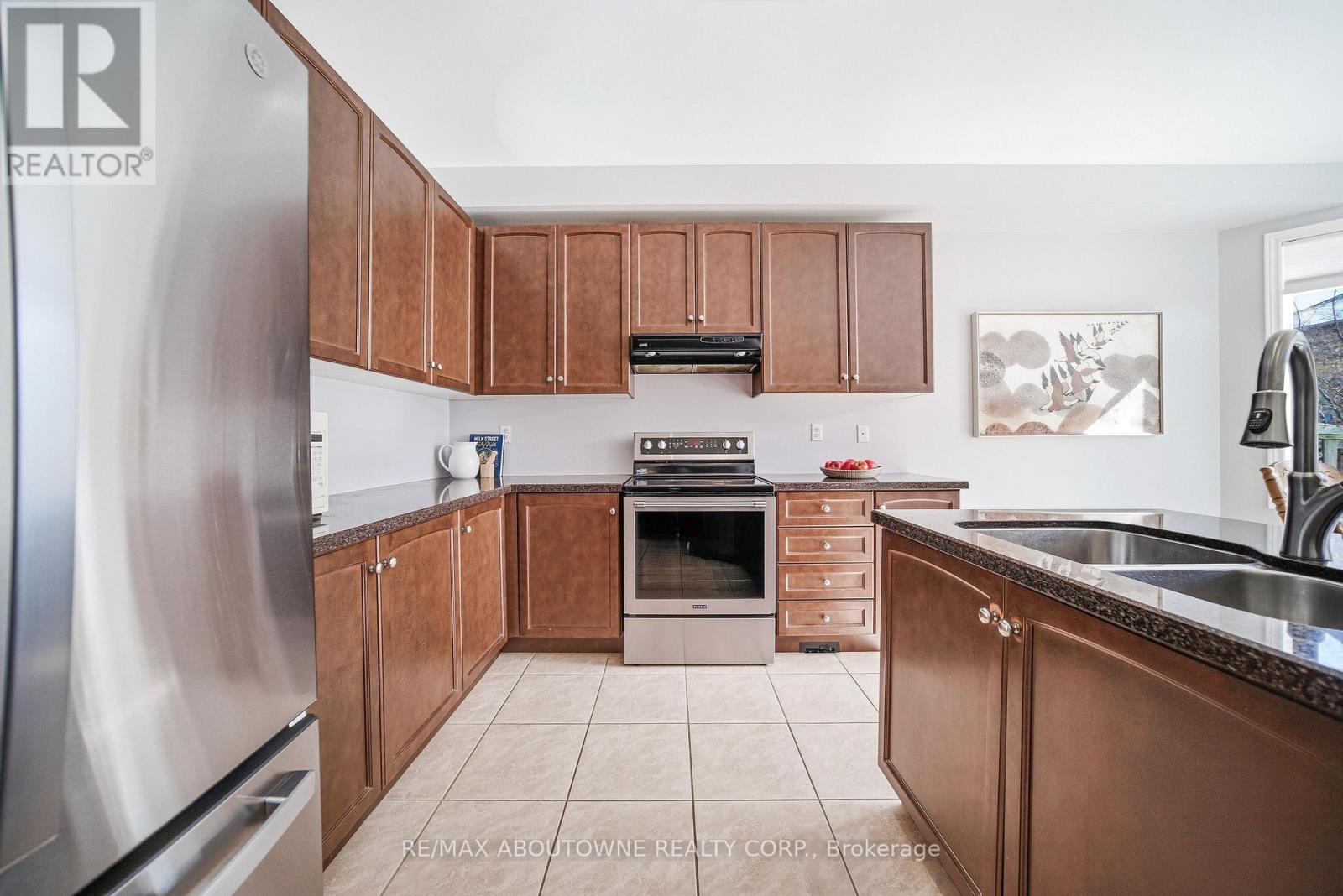 2070 Willhaven Trail, Oakville, Ontario  L6M 5G3 - Photo 19 - W12834724