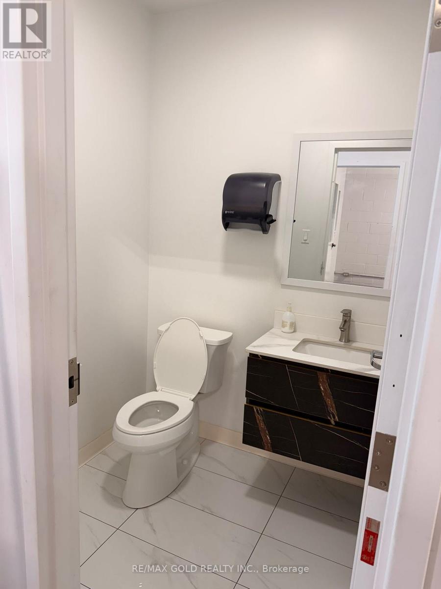 23 - 1365 Midway Boulevard, Mississauga, Ontario  L5T 2J5 - Photo 7 - W12834736