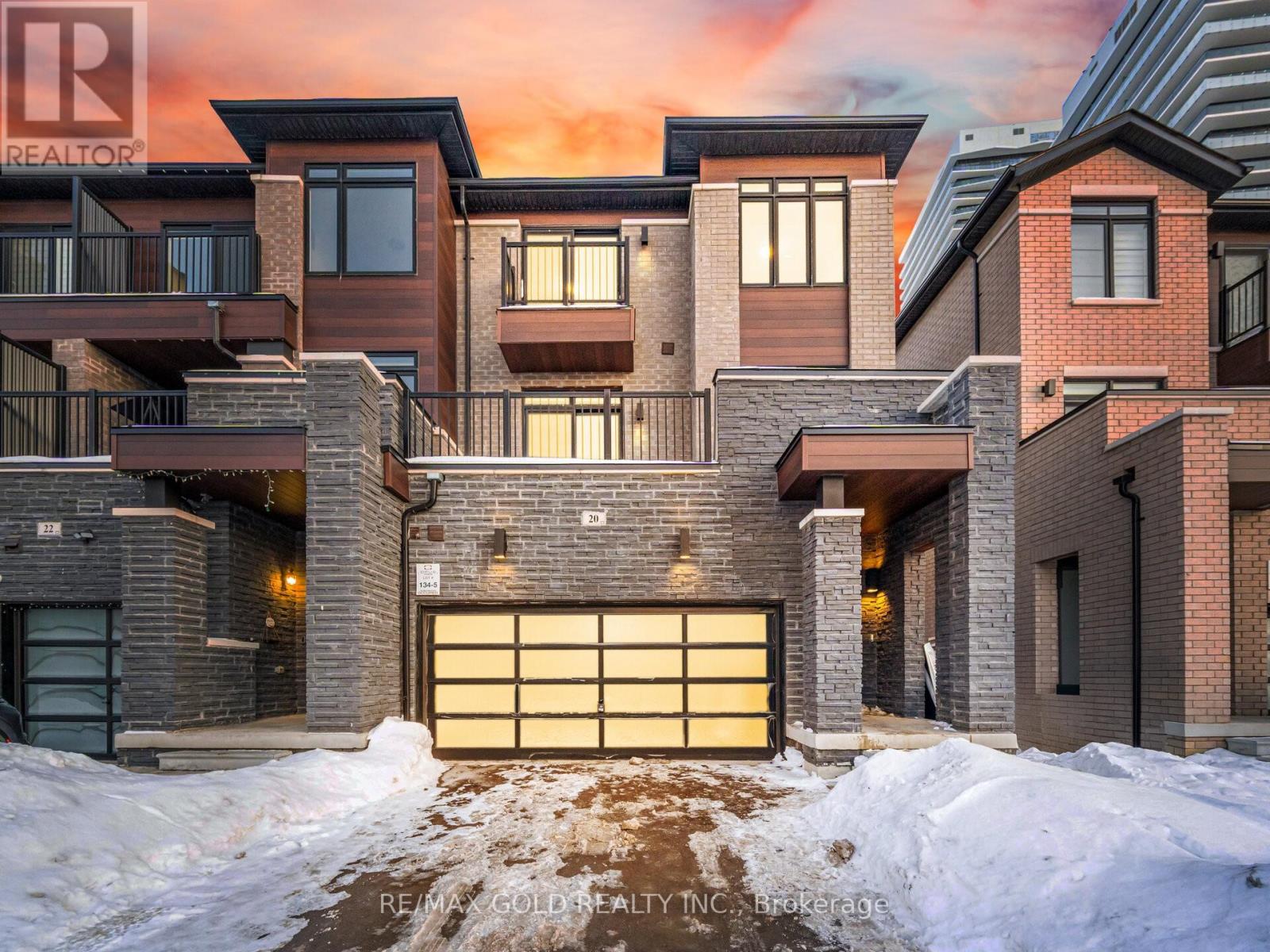 20 SKYRIDGE DRIVE, Brampton, Ontario