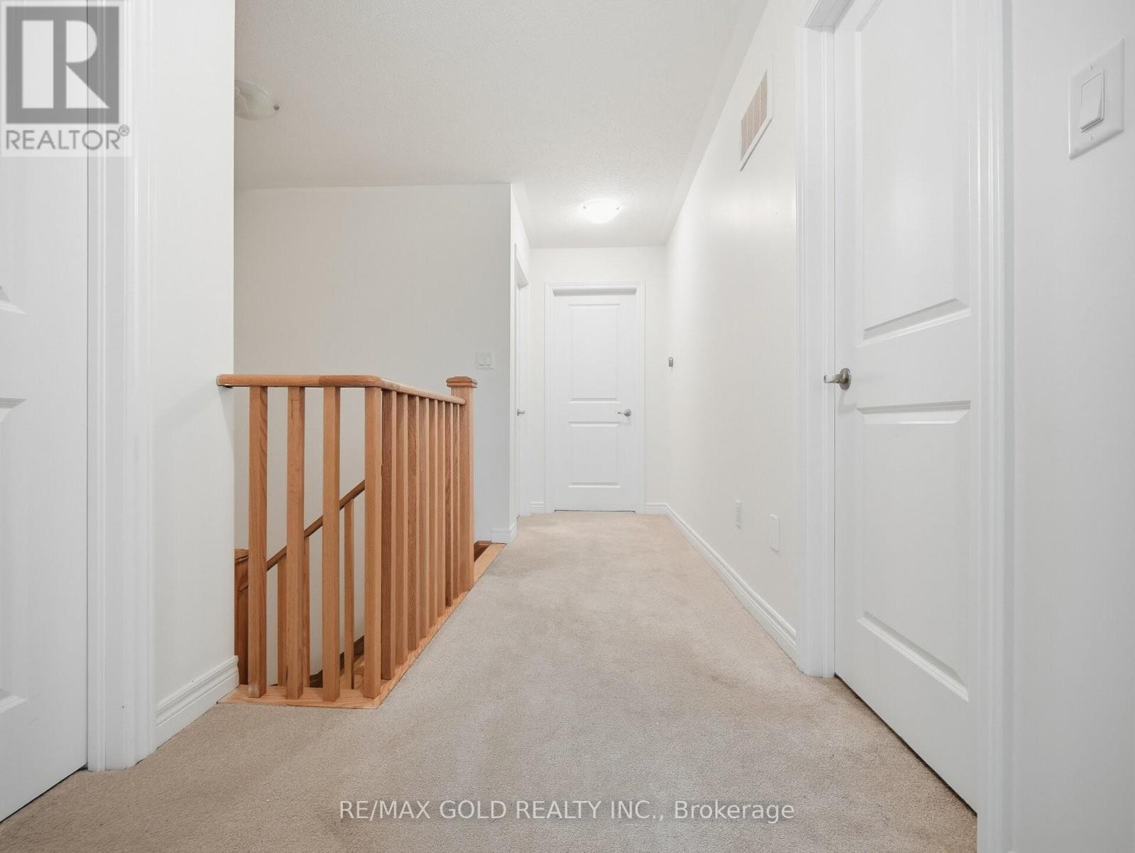 20 Skyridge Drive, Brampton, Ontario  L6P 4P3 - Photo 11 - W12834738