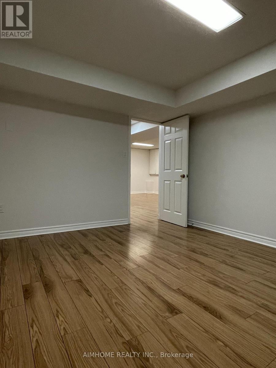 Basement - 4072 Colonial Drive, Mississauga, Ontario  L5L 4K1 - Photo 13 - W12834750
