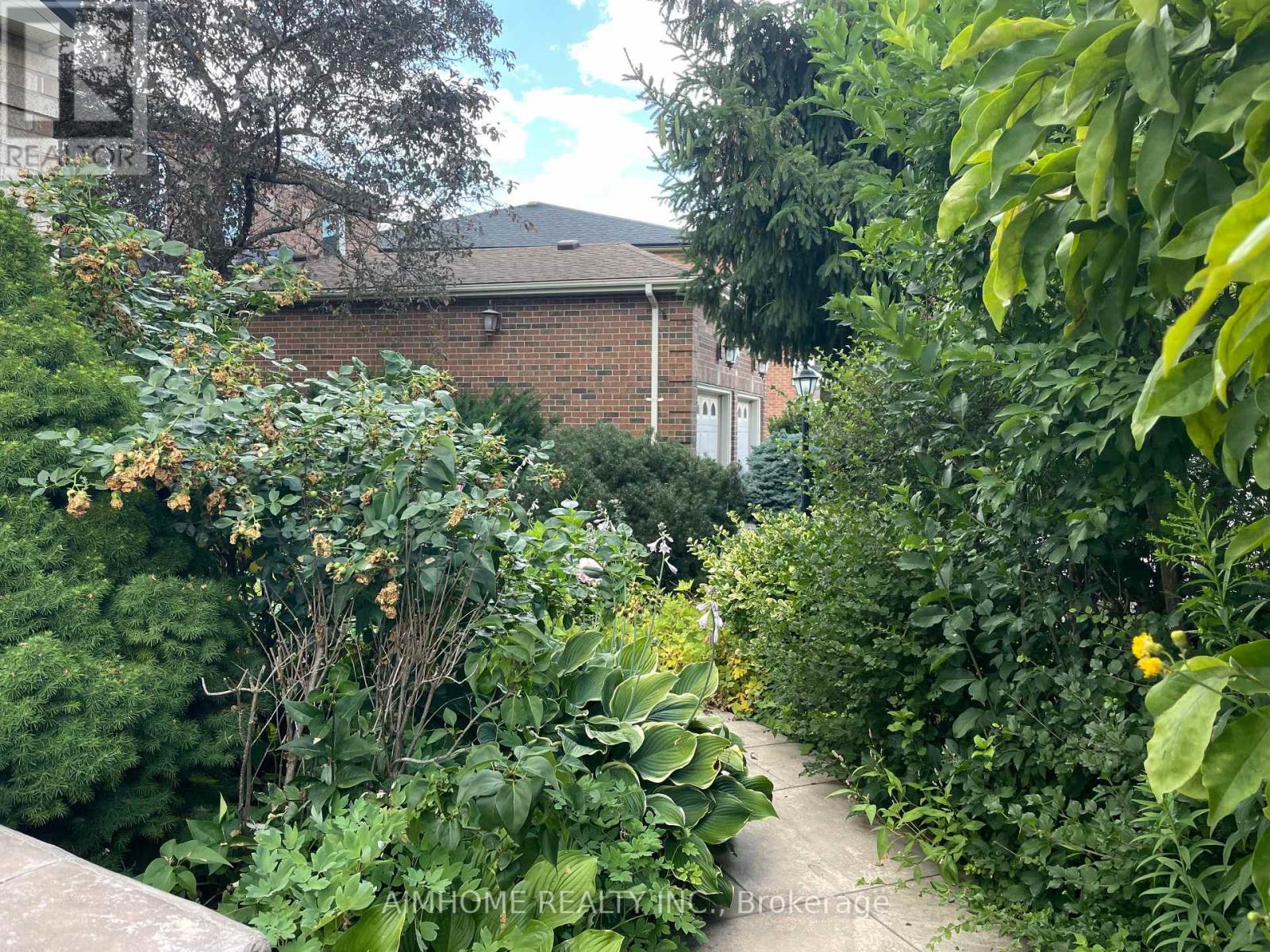 Basement - 4072 Colonial Drive, Mississauga, Ontario  L5L 4K1 - Photo 4 - W12834750