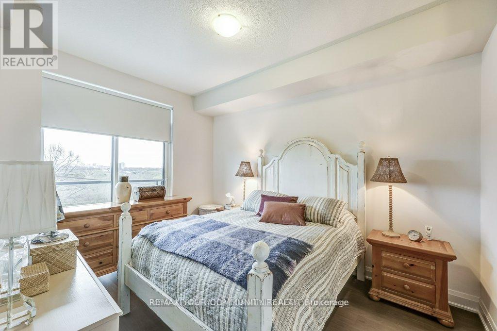 413 - 25 Fontenay Court, Toronto, Ontario  M9A 0C4 - Photo 19 - W12834760