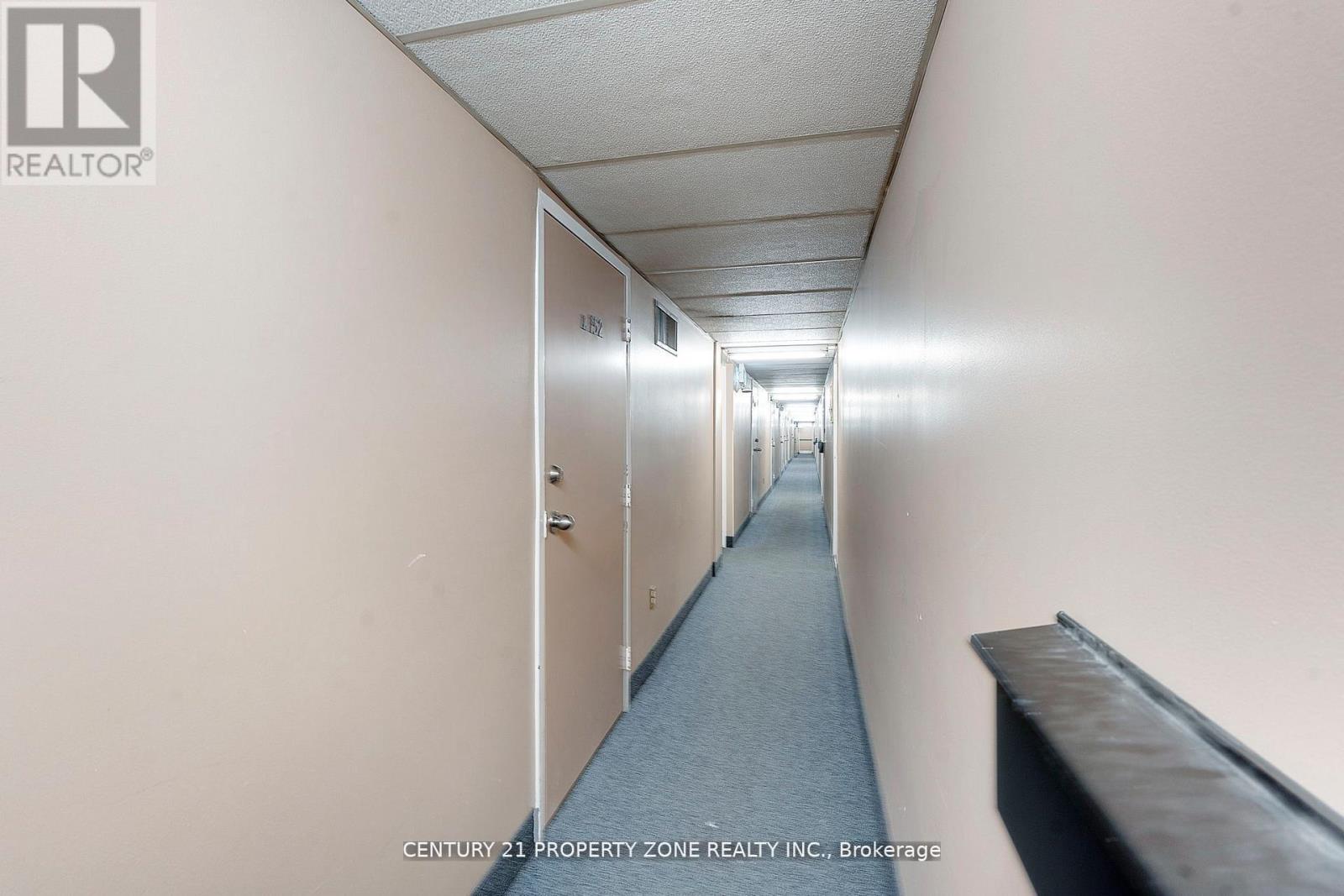 152 - 1250 Mississauga Valley Boulevard, Mississauga, Ontario  L5A 3R6 - Photo 32 - W12834828