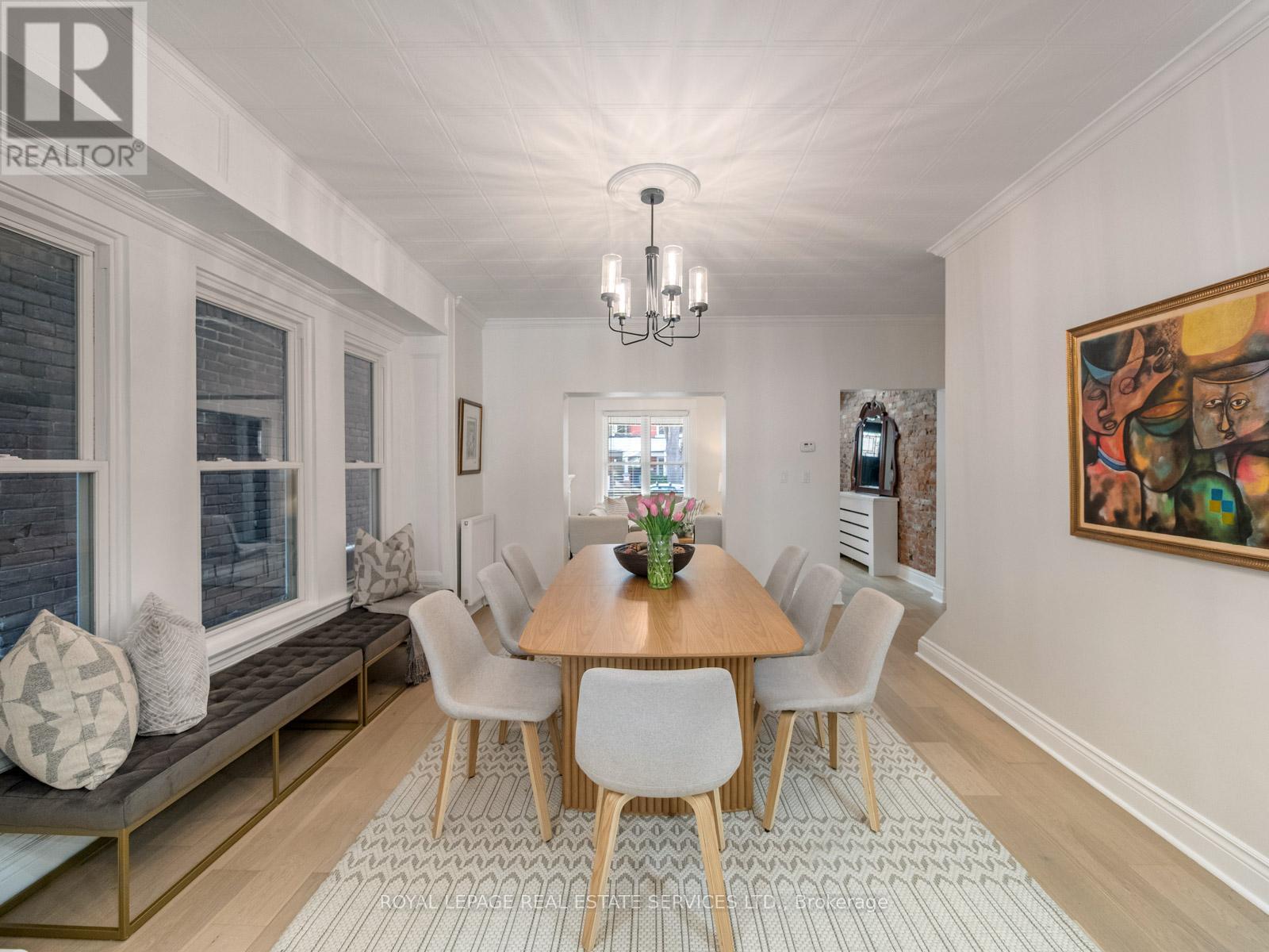 231 Fairview Avenue, Toronto, Ontario  M6P 3A6 - Photo 13 - W12834878