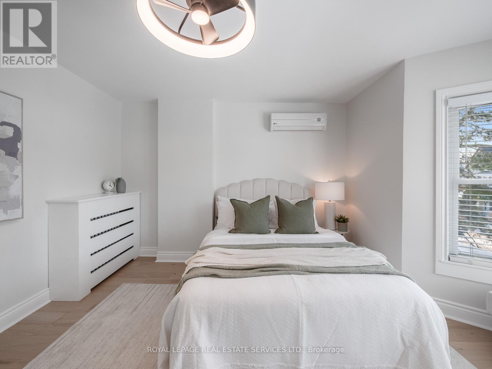 231 Fairview Avenue, Toronto, Ontario  M6P 3A6 - Photo 25 - W12834878