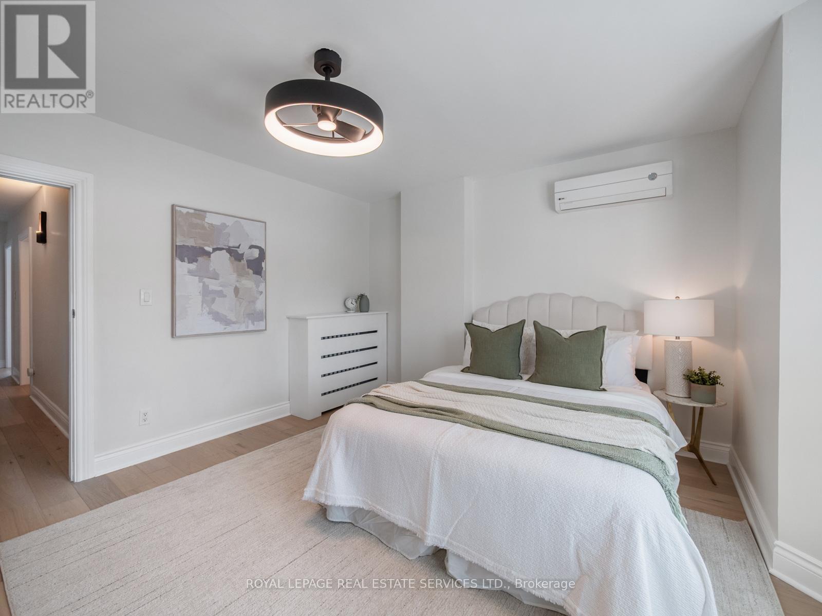 231 Fairview Avenue, Toronto, Ontario  M6P 3A6 - Photo 26 - W12834878