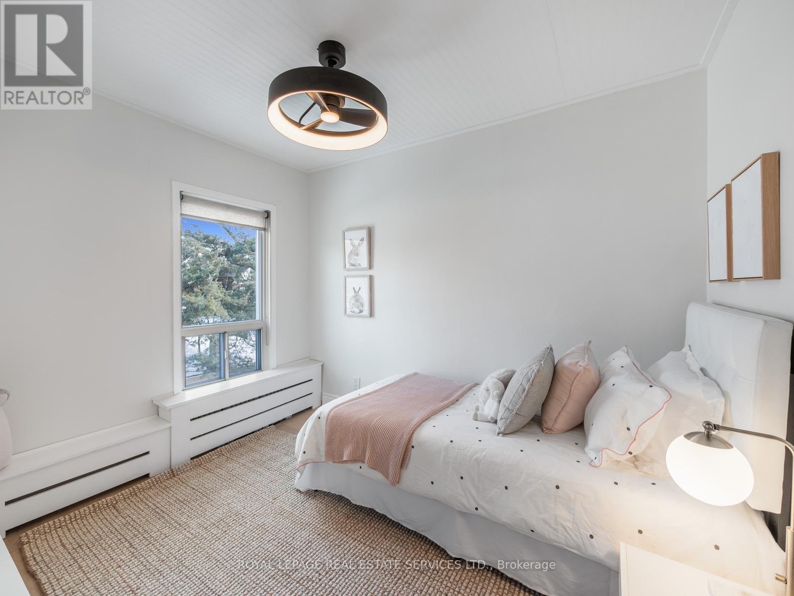 231 Fairview Avenue, Toronto, Ontario  M6P 3A6 - Photo 29 - W12834878