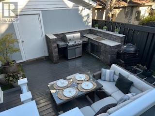 231 Fairview Avenue, Toronto, Ontario  M6P 3A6 - Photo 47 - W12834878