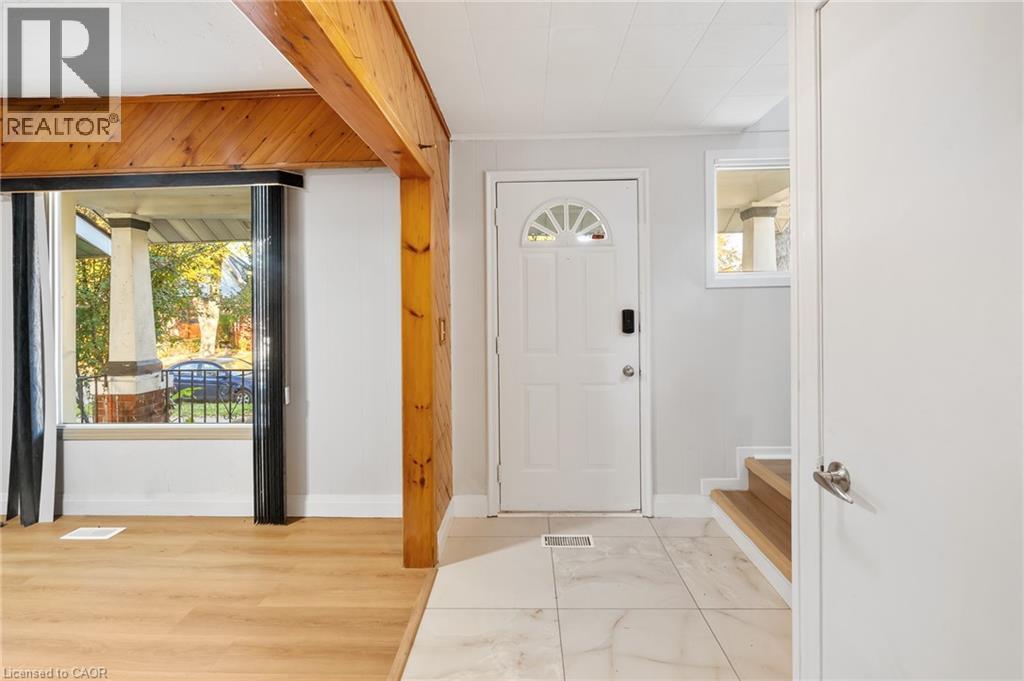 467 Grove Avenue, Windsor, Ontario  N9A 6G3 - Photo 13 - 40802741