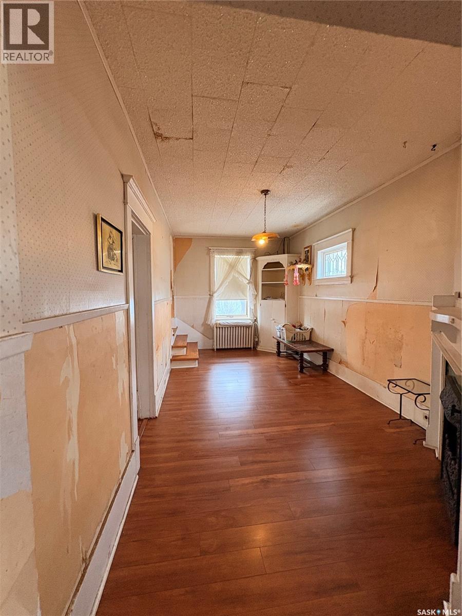 1102 Grafton Avenue, Moose Jaw, Saskatchewan  S6H 3S5 - Photo 11 - SK029493