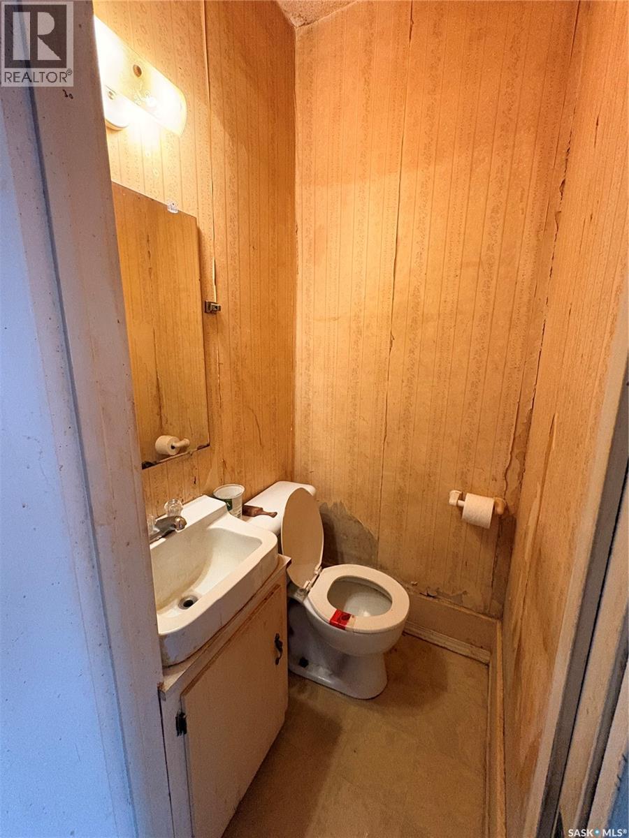 1102 Grafton Avenue, Moose Jaw, Saskatchewan  S6H 3S5 - Photo 12 - SK029493