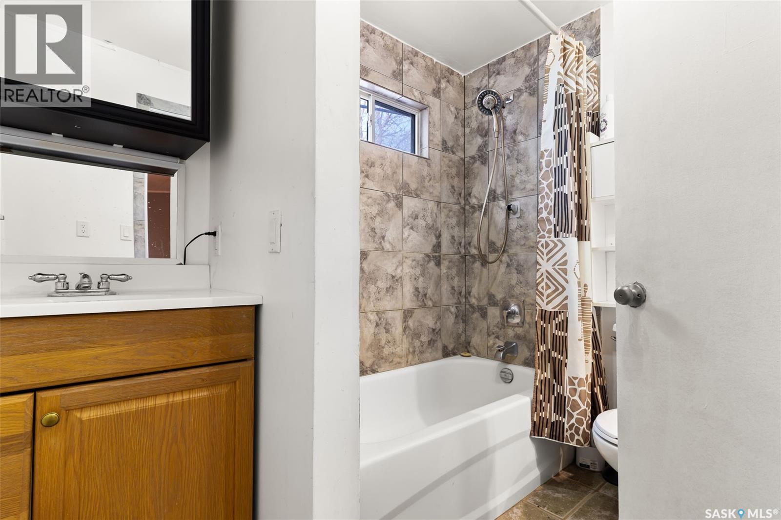 1105 5th Avenue, Regina Beach, Saskatchewan  S0G 4C0 - Photo 17 - SK029481