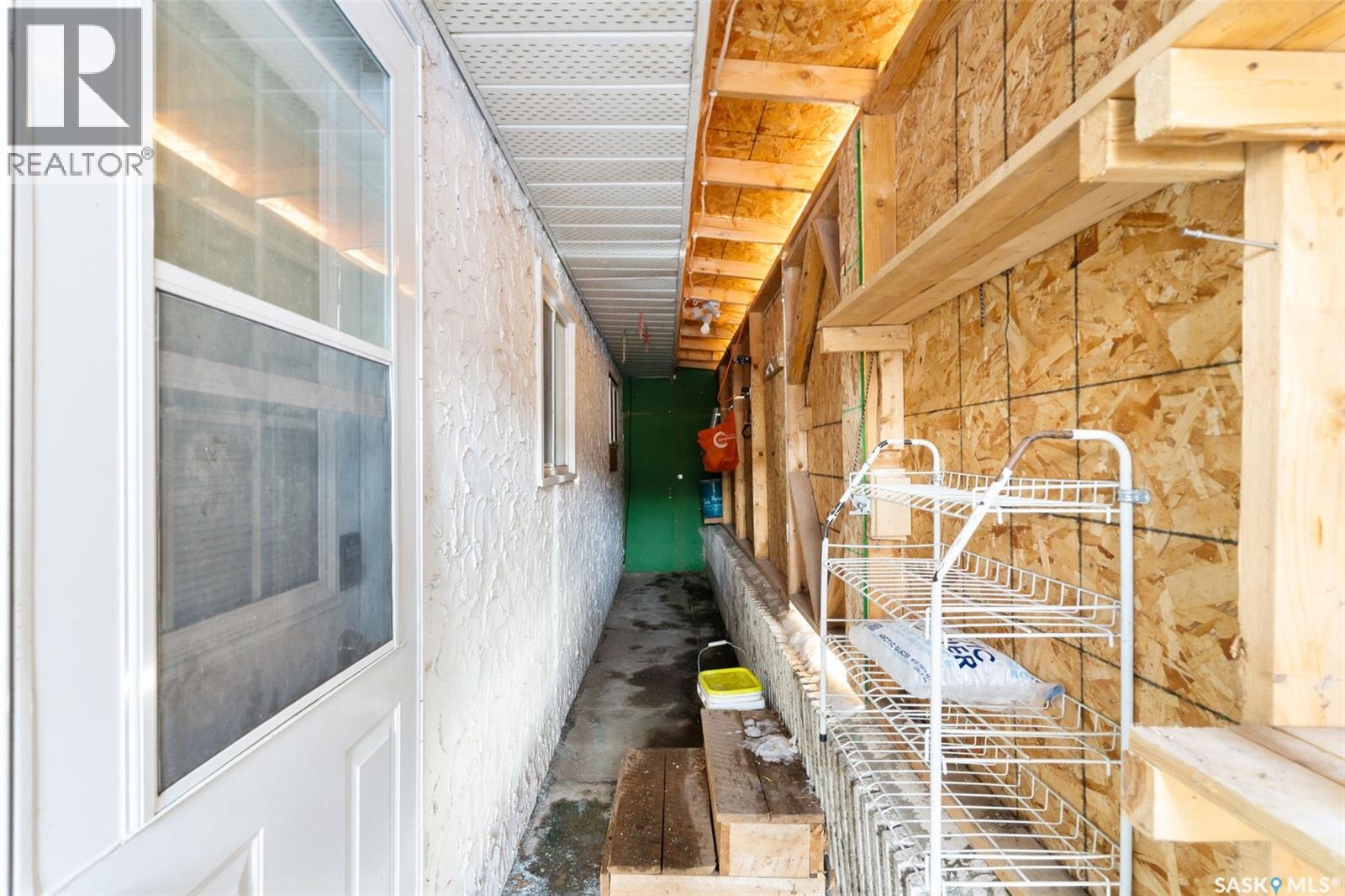 1105 5th Avenue, Regina Beach, Saskatchewan  S0G 4C0 - Photo 28 - SK029481