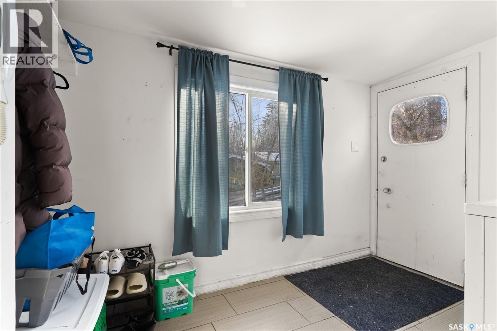 1105 5th Avenue, Regina Beach, Saskatchewan  S0G 4C0 - Photo 40 - SK029481