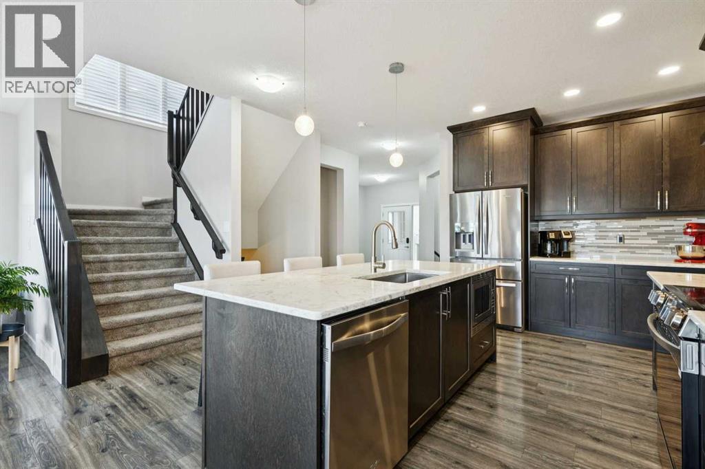 331 Hillcrest Heights Sw, Airdrie, Alberta  T4B 4C1 - Photo 12 - A2285014