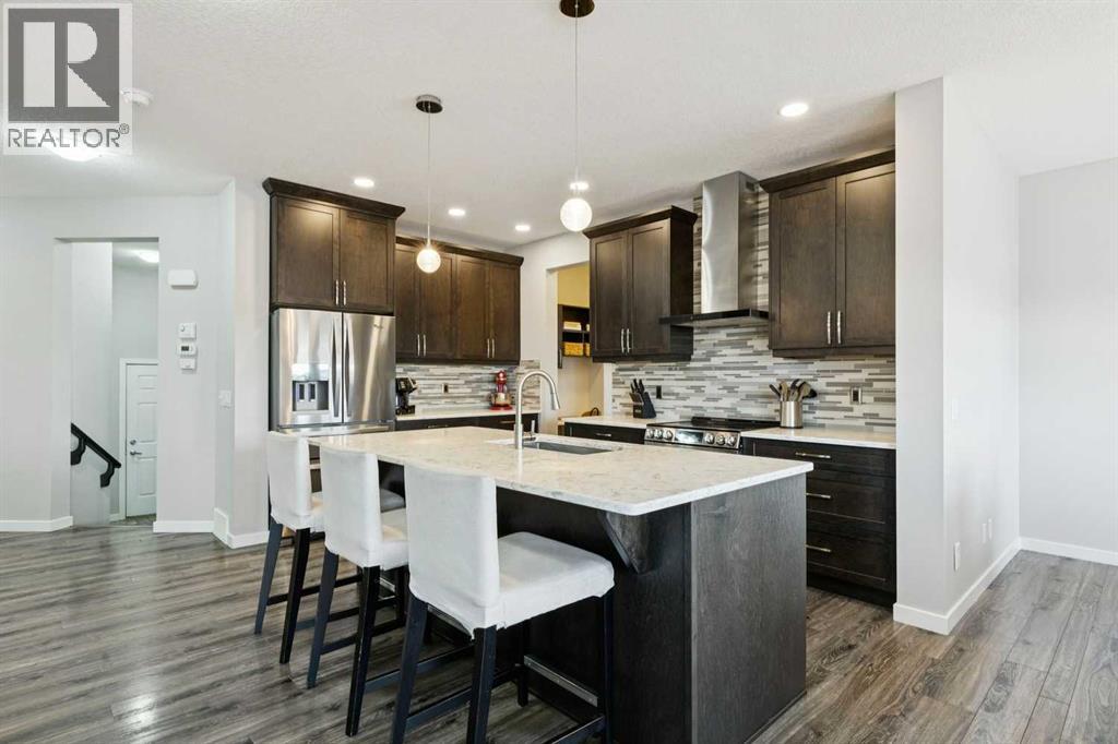 331 Hillcrest Heights Sw, Airdrie, Alberta  T4B 4C1 - Photo 9 - A2285014