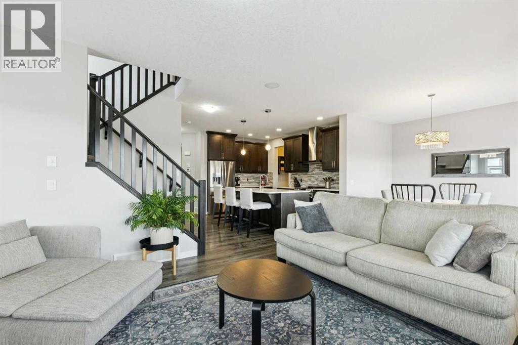 331 Hillcrest Heights Sw, Airdrie, Alberta  T4B 4C1 - Photo 17 - A2285014