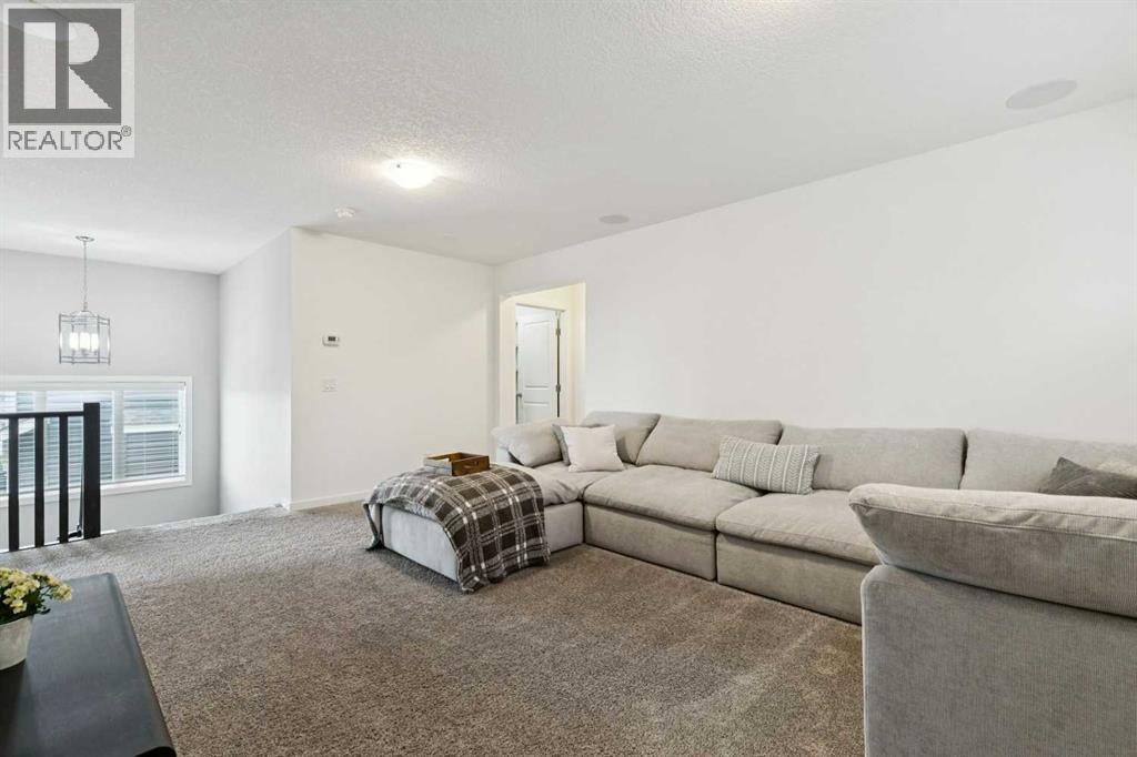 331 Hillcrest Heights Sw, Airdrie, Alberta  T4B 4C1 - Photo 21 - A2285014