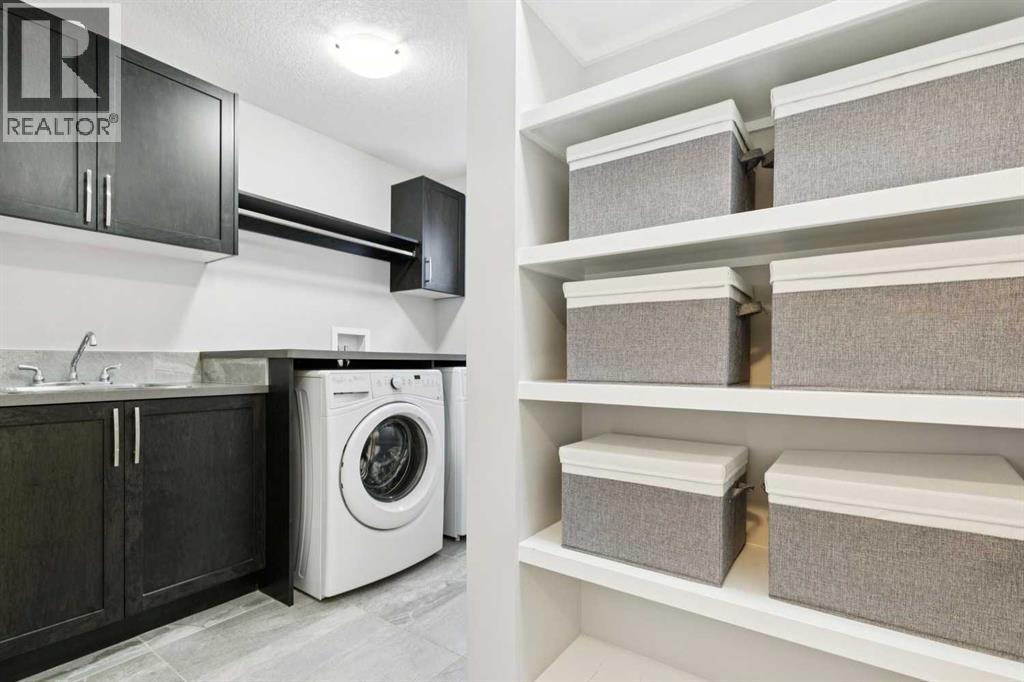 331 Hillcrest Heights Sw, Airdrie, Alberta  T4B 4C1 - Photo 33 - A2285014