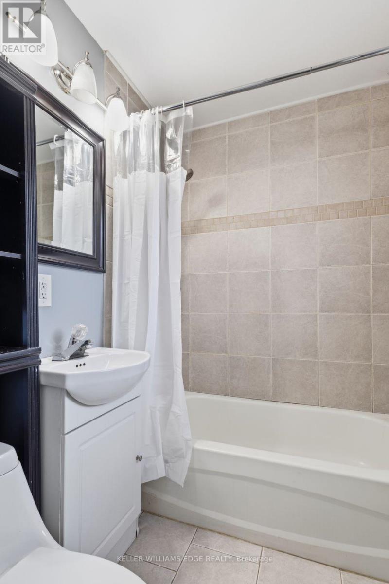 36 Blair Avenue, Hamilton, Ontario  L8H 6E7 - Photo 17 - X12834716