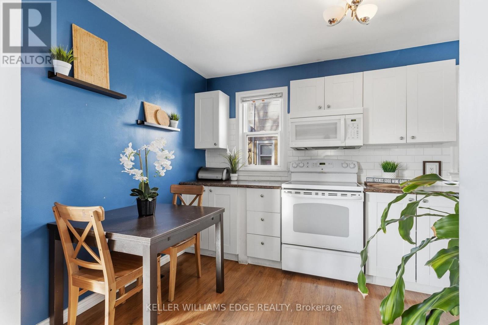 36 Blair Avenue, Hamilton, Ontario  L8H 6E7 - Photo 9 - X12834716