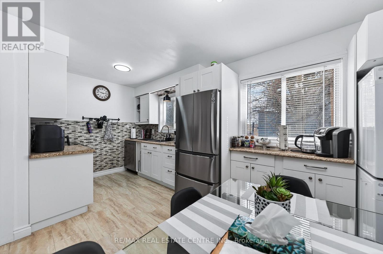 2 Fisher Mills Road, Cambridge, Ontario  N3C 1C7 - Photo 12 - X12834720