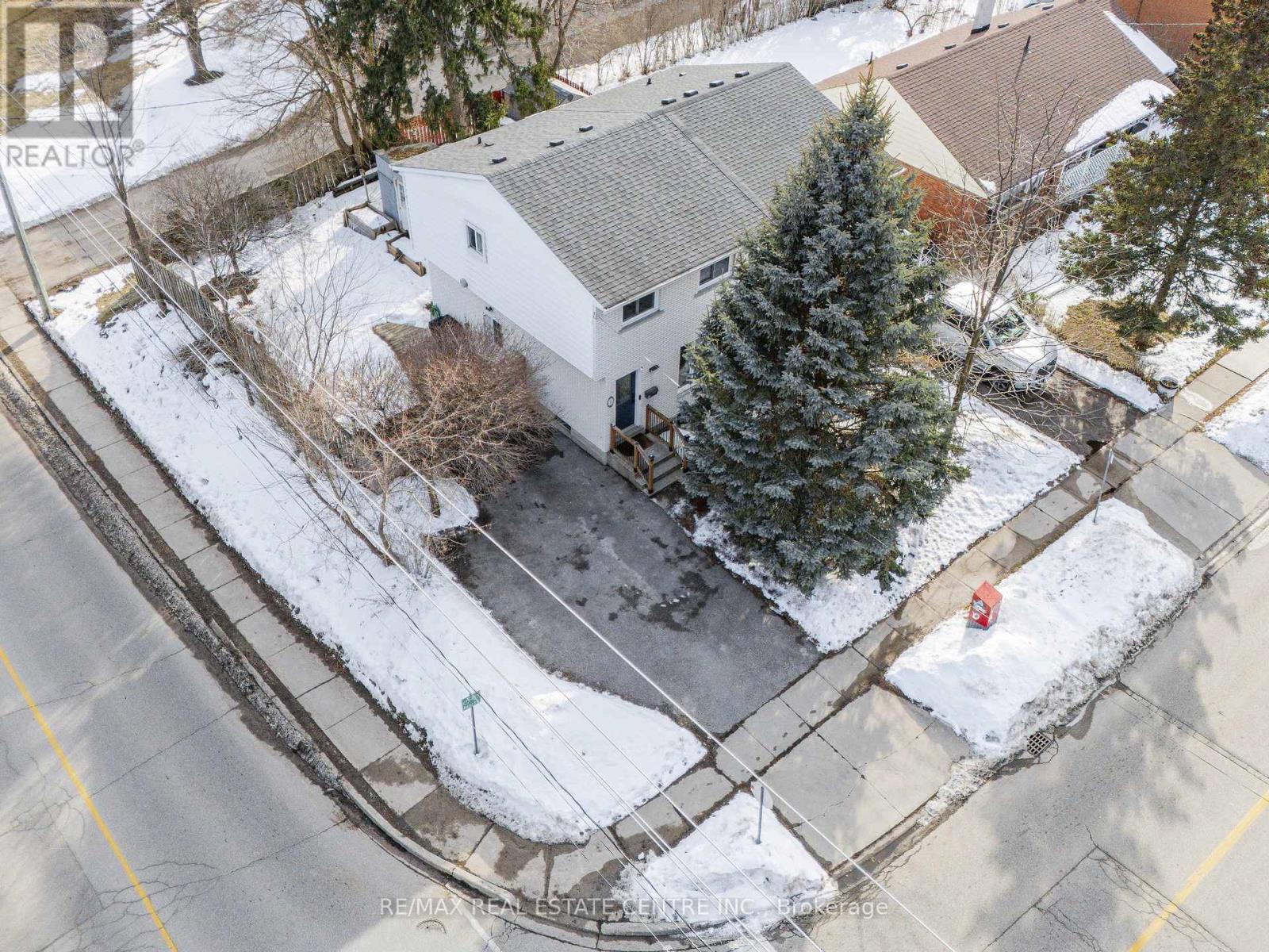 2 Fisher Mills Road, Cambridge, Ontario  N3C 1C7 - Photo 47 - X12834720