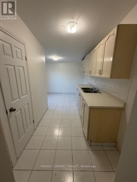 Unit 2 - 267 Catharine Street N, Hamilton, Ontario  L8L 4S8 - Photo 4 - X12834744