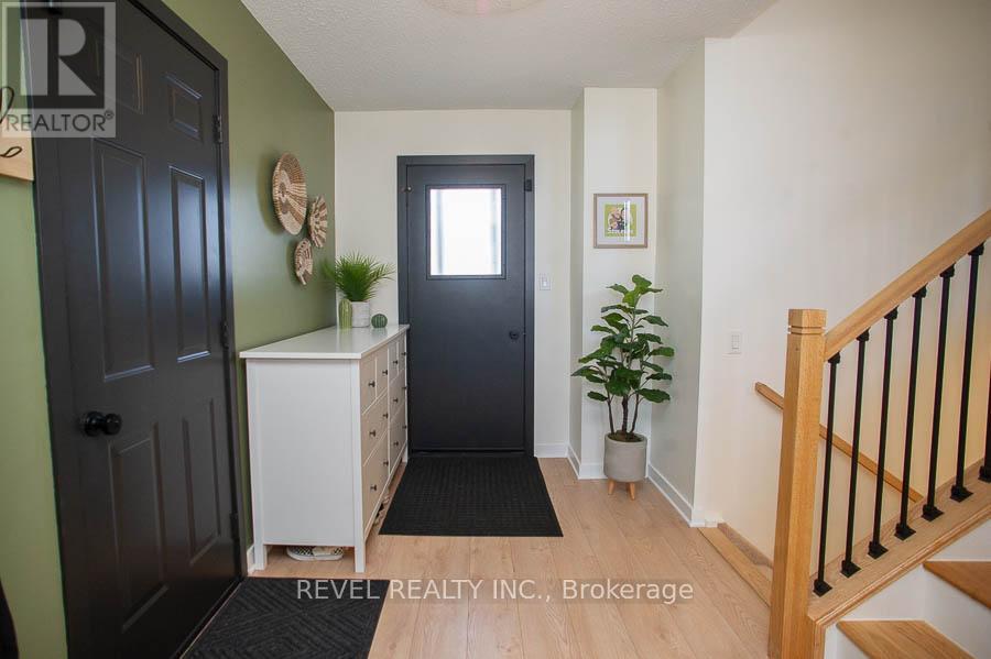 27 Coulbeck Road, Brantford, Ontario  N3P 1B5 - Photo 5 - X12834794