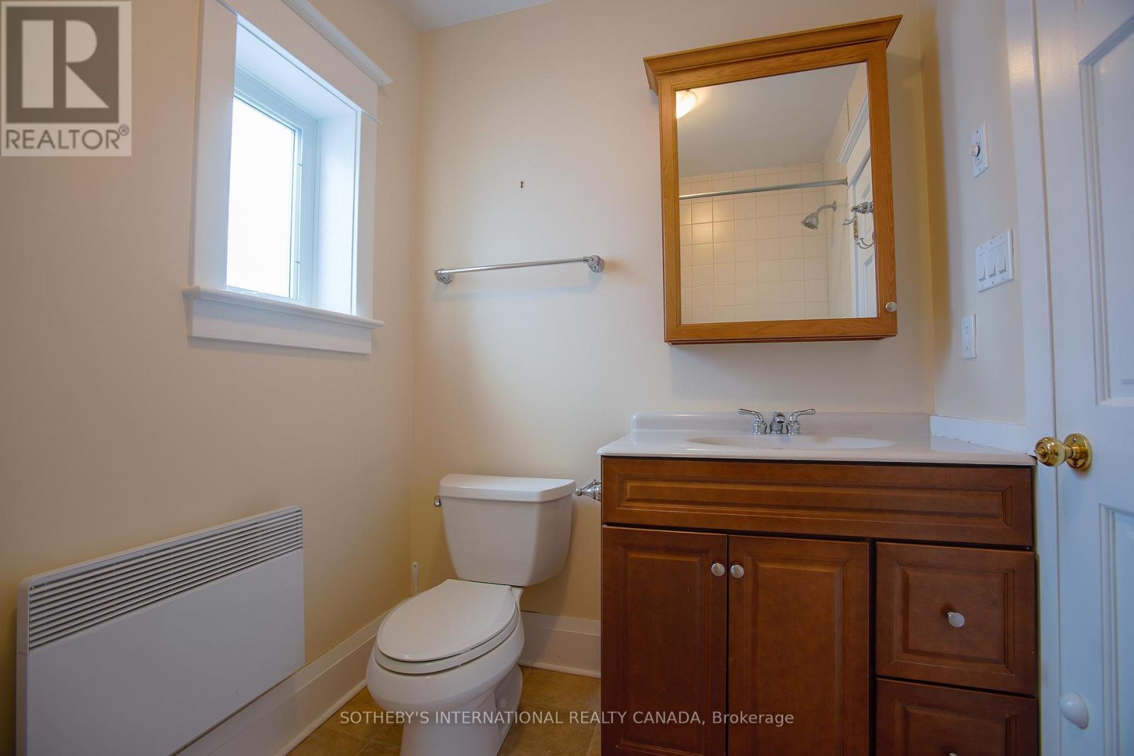 49 Hillsdale Avenue W, Toronto, Ontario  M5P 1E9 - Photo 13 - C12820022