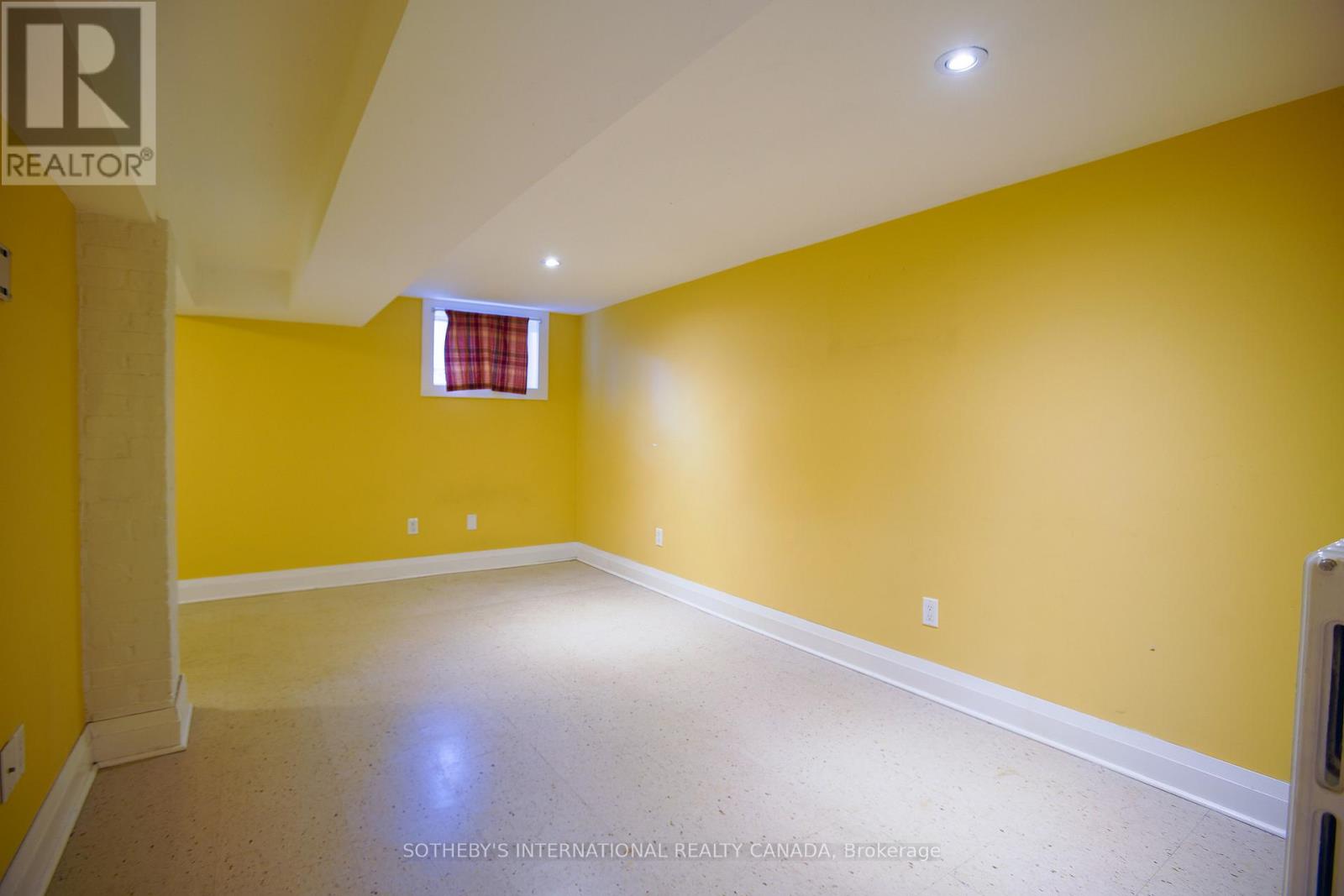 49 Hillsdale Avenue W, Toronto, Ontario  M5P 1E9 - Photo 21 - C12820022