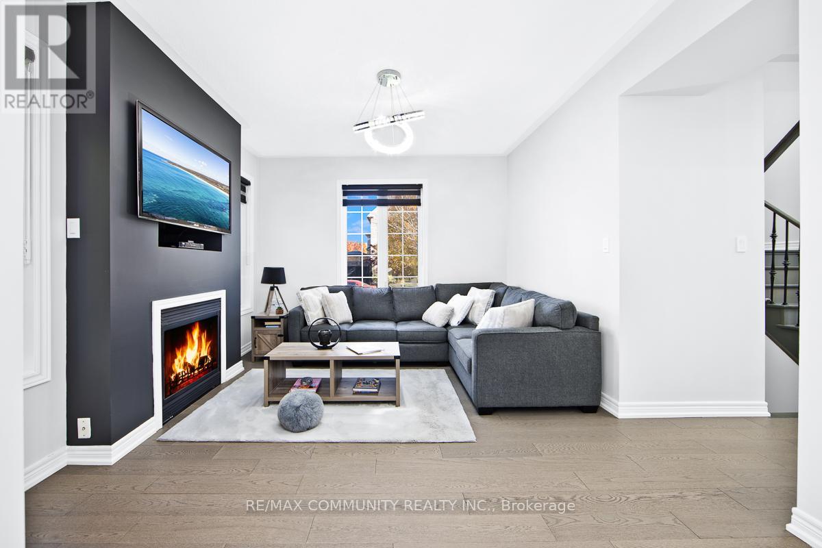 37 Mantle Avenue, Whitchurch-Stouffville, Ontario  L4A 0M7 - Photo 10 - N12825294