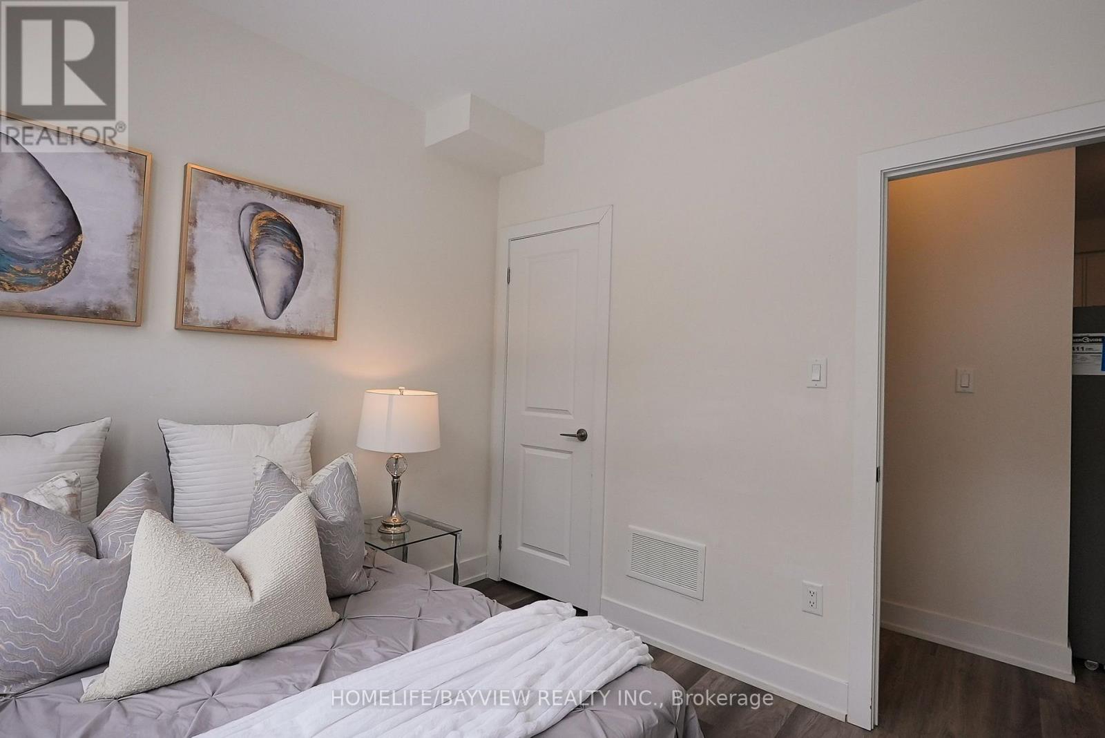 17 - 8 Sayers Lane, Richmond Hill, Ontario  L4E 1J4 - Photo 41 - N12825764