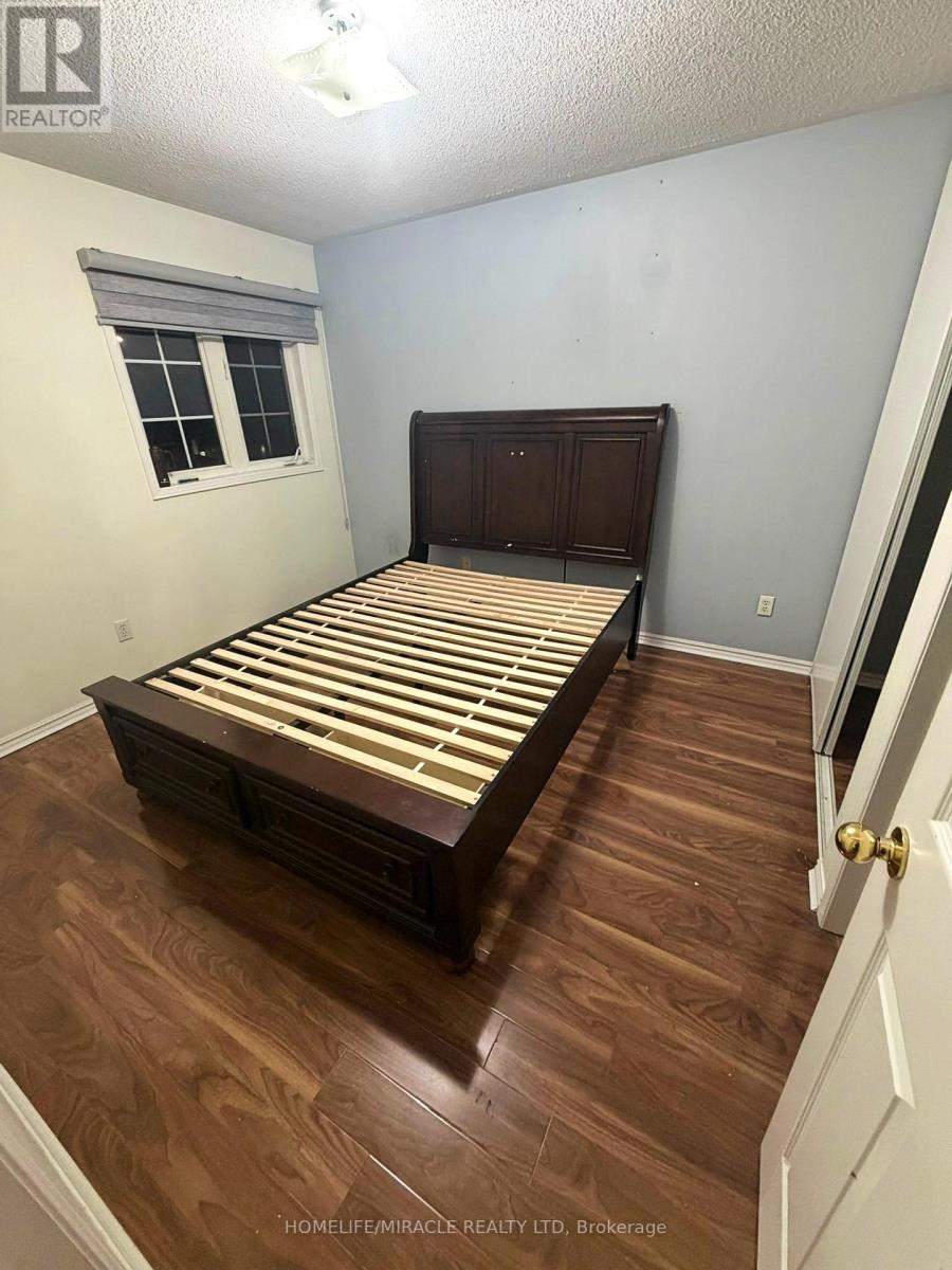 18 Vintage Gate, Brampton, Ontario  L6X 5C4 - Photo 7 - W12799722