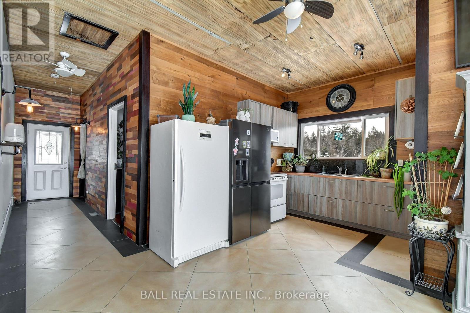 186 Lasswade Road, North Kawartha, Ontario  K0L 1A0 - Photo 28 - X12834372