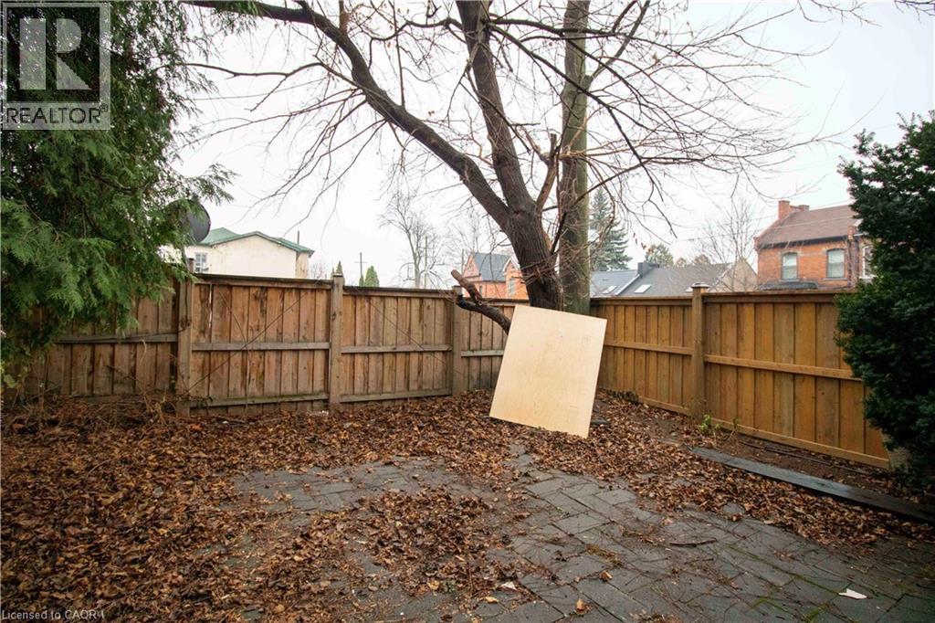 417 King Street W, Hamilton, Ontario  L8P 1B5 - Photo 38 - 40808717