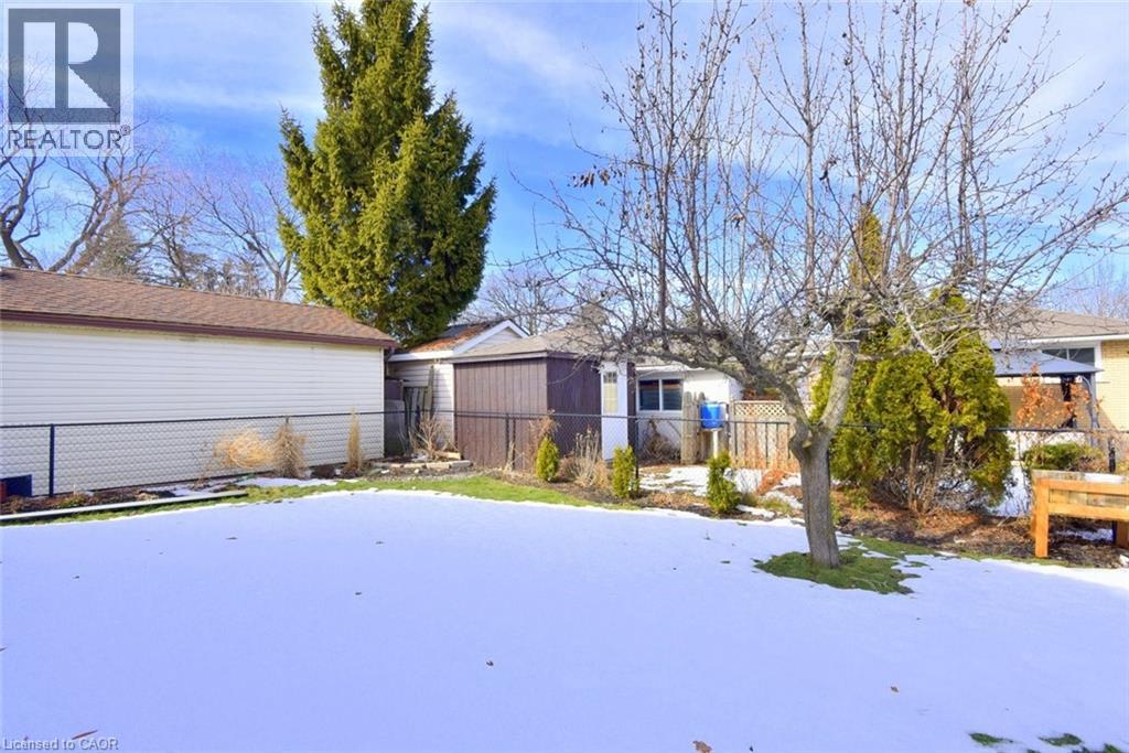 682 W Mohawk Road W, Hamilton, Ontario  L9C 1X8 - Photo 38 - 40808253