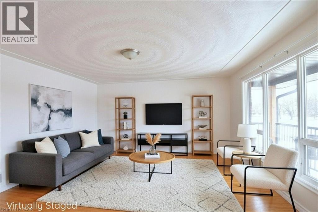 682 W Mohawk Road W, Hamilton, Ontario  L9C 1X8 - Photo 8 - 40808253