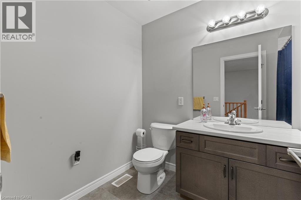 23 Zoe Lane, Binbrook, Ontario  L0R 1C0 - Photo 34 - 40796562