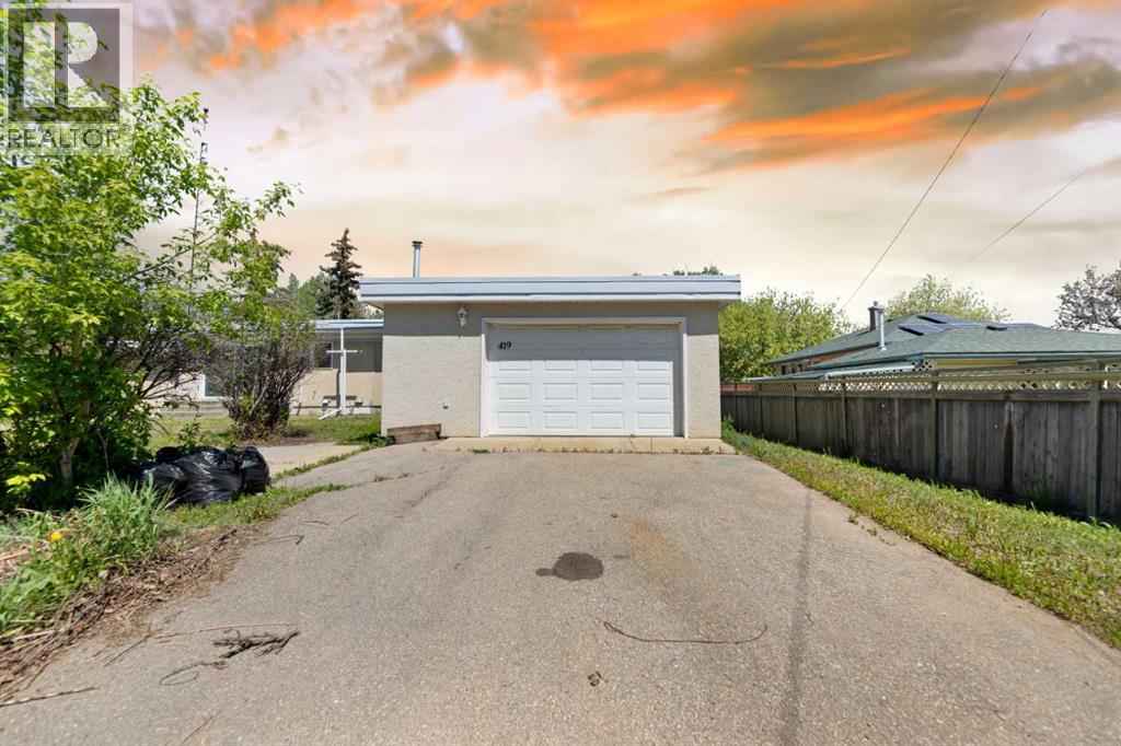 419 5th Street, Beiseker, Alberta  T0M 0G0 - Photo 5 - A2266993