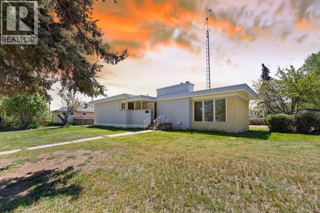 419 5th Street, Beiseker, Alberta  T0M 0G0 - Photo 3 - A2266993