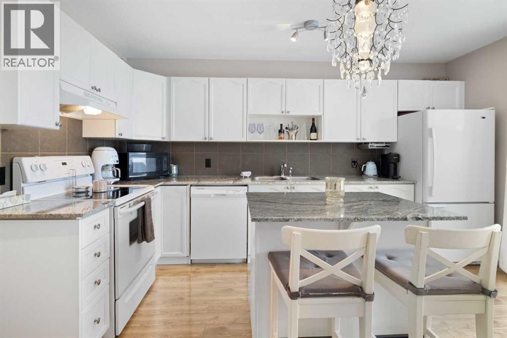 2, 200 Glacier Drive S, Canmore, Alberta  T1W 1K6 - Photo 16 - A2289637