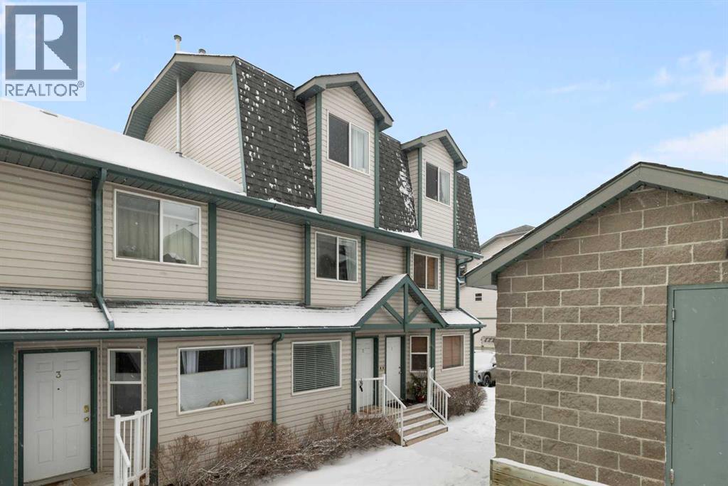 2, 200 Glacier Drive S, Canmore, Alberta  T1W 1K6 - Photo 1 - A2289637