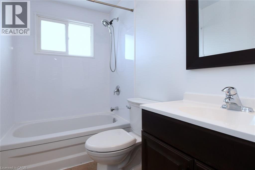 120 Quigley Road Unit# 72, Hamilton, Ontario  L8K 6L4 - Photo 40 - 40808399