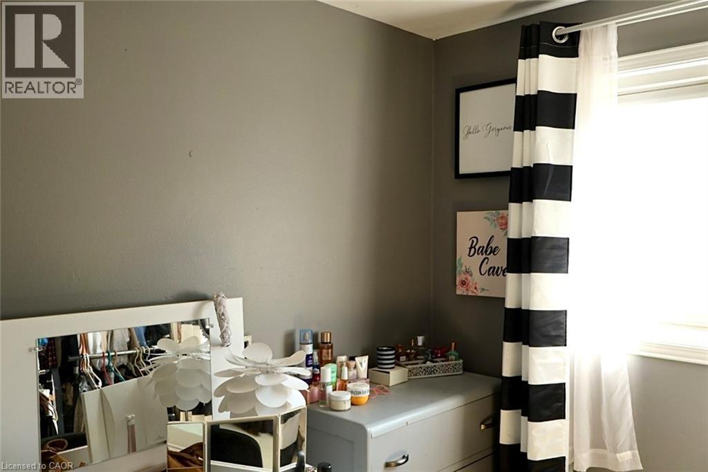 9 Duncairn Court, Hamilton, Ontario  L9C 6G2 - Photo 28 - 40808566