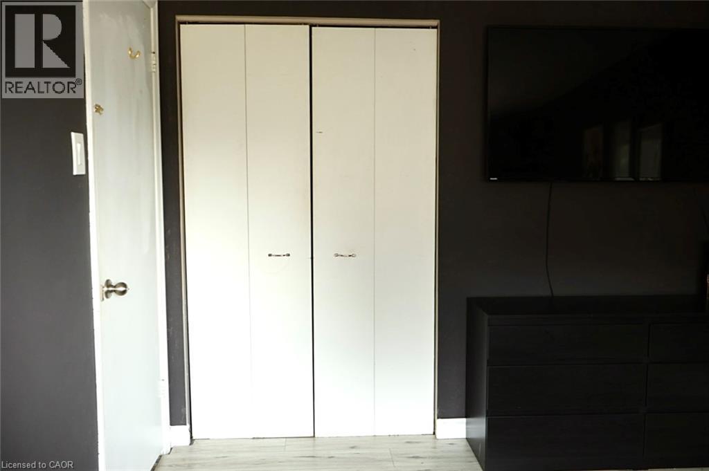 9 Duncairn Court, Hamilton, Ontario  L9C 6G2 - Photo 30 - 40808566