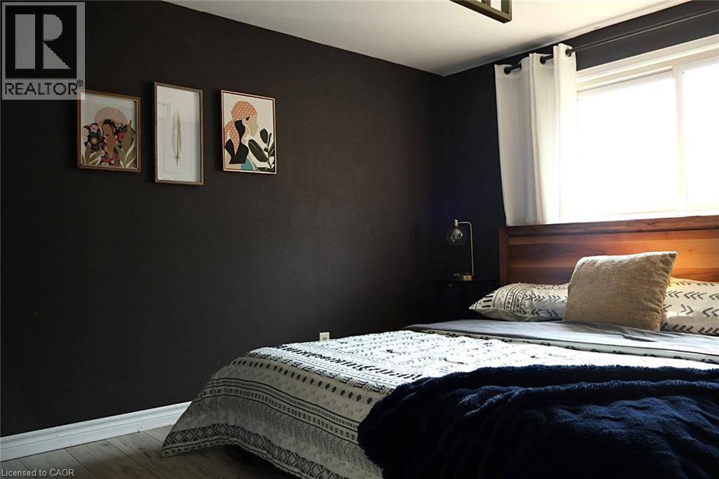 9 Duncairn Court, Hamilton, Ontario  L9C 6G2 - Photo 26 - 40808566