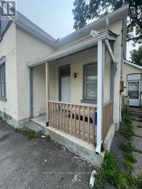 28 Oxford Street W, London North, Ontario  N6H 1R3 - Photo 8 - X12834946